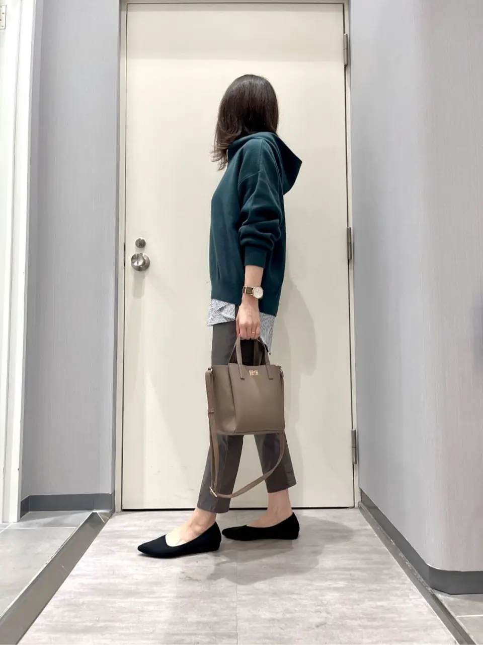 ANY 金井 コーディネート画像