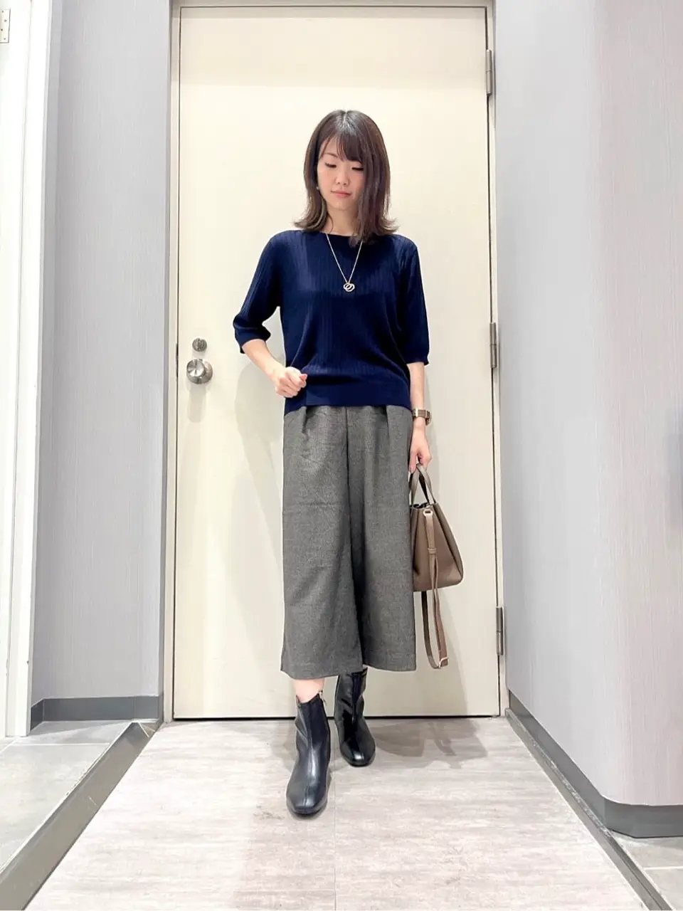 ANY 金井 コーディネート画像