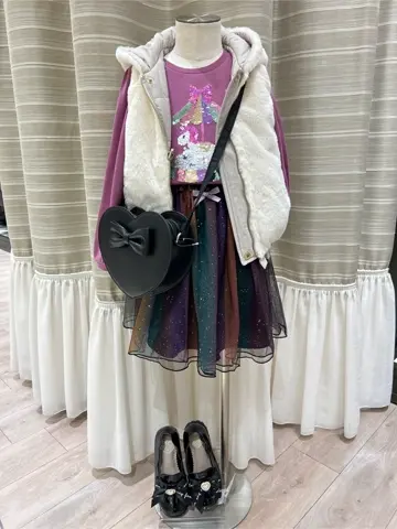 ANY 岡田 コーディネート画像