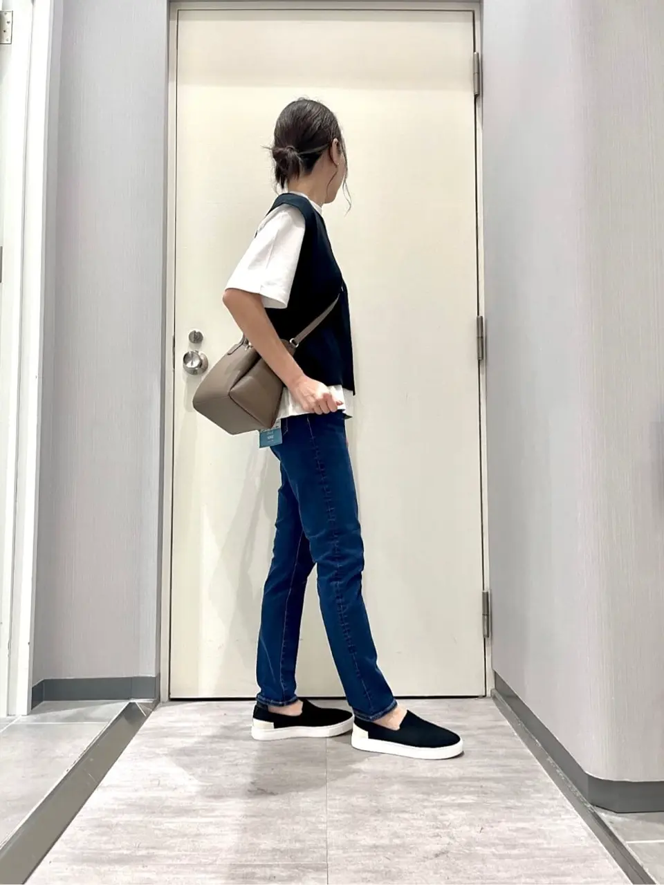 ANY 金井 コーディネート画像