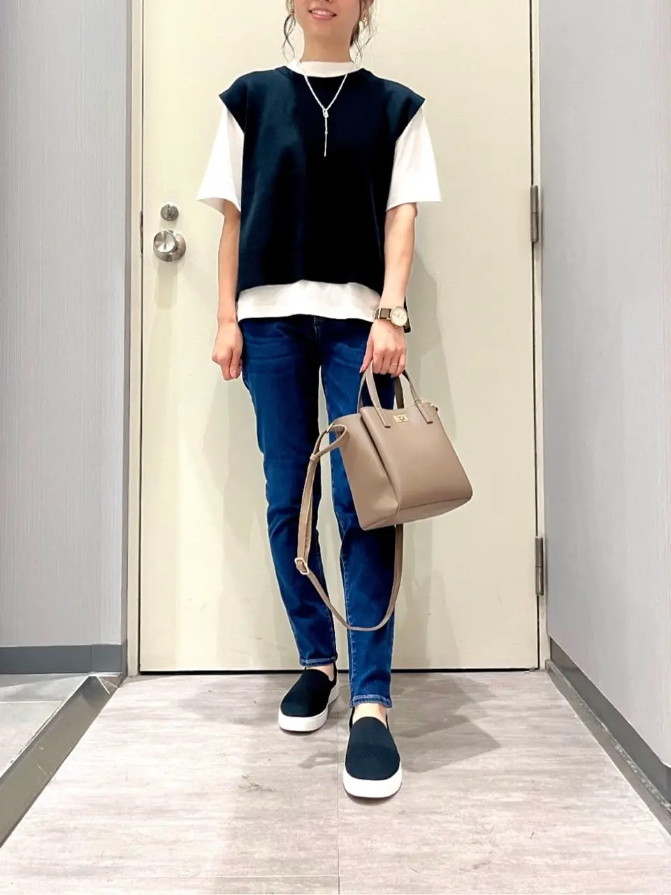 ANY 金井 コーディネート画像