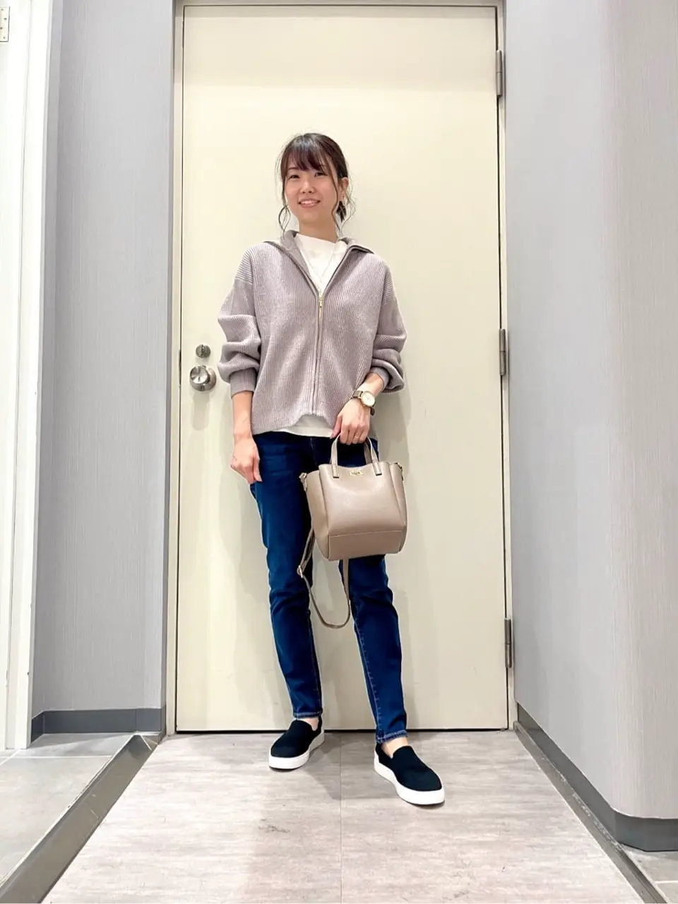  金井 コーディネート画像