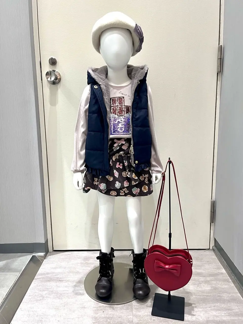  金井 コーディネート画像