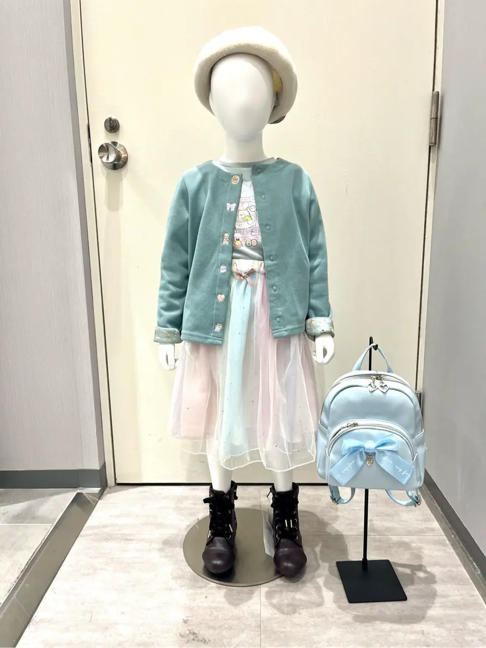  金井 コーディネート画像