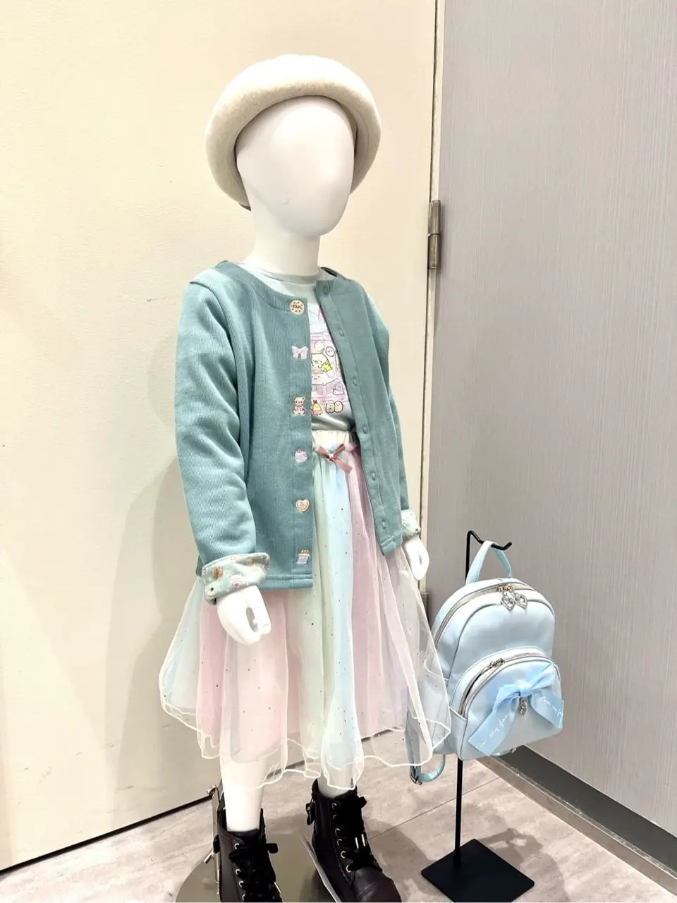 ANY 金井 コーディネート画像