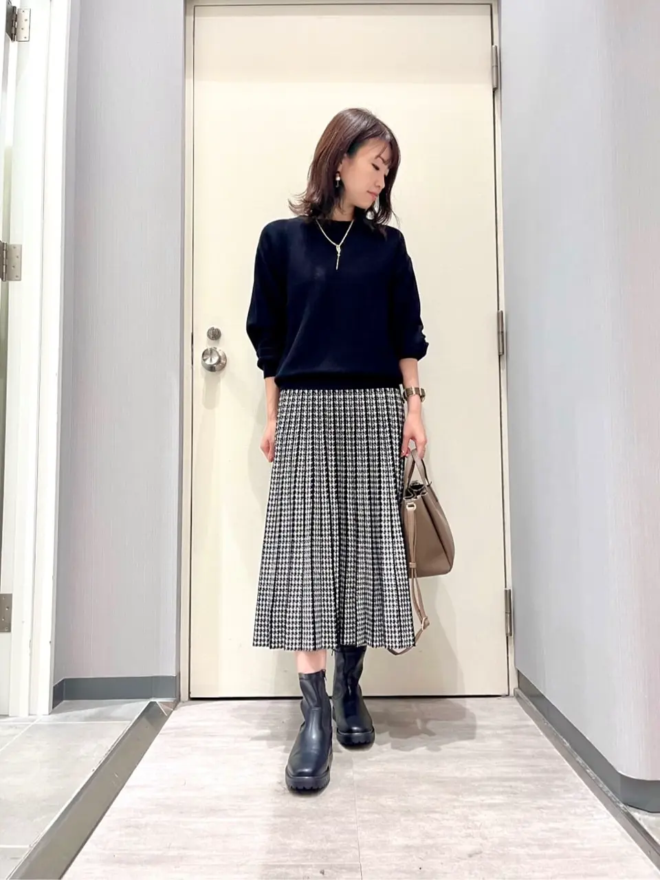 ANY 金井 コーディネート画像