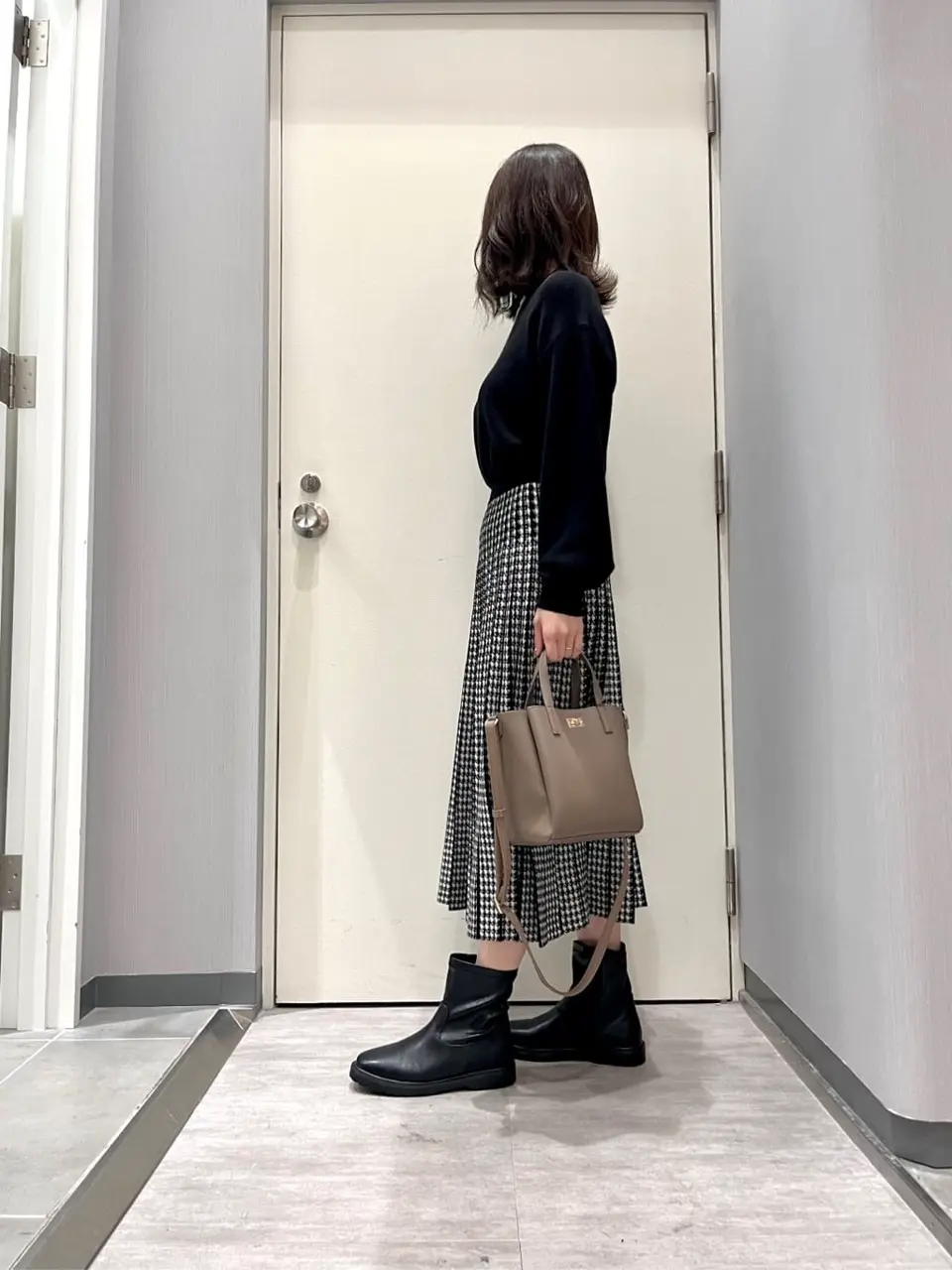 ANY 金井 コーディネート画像