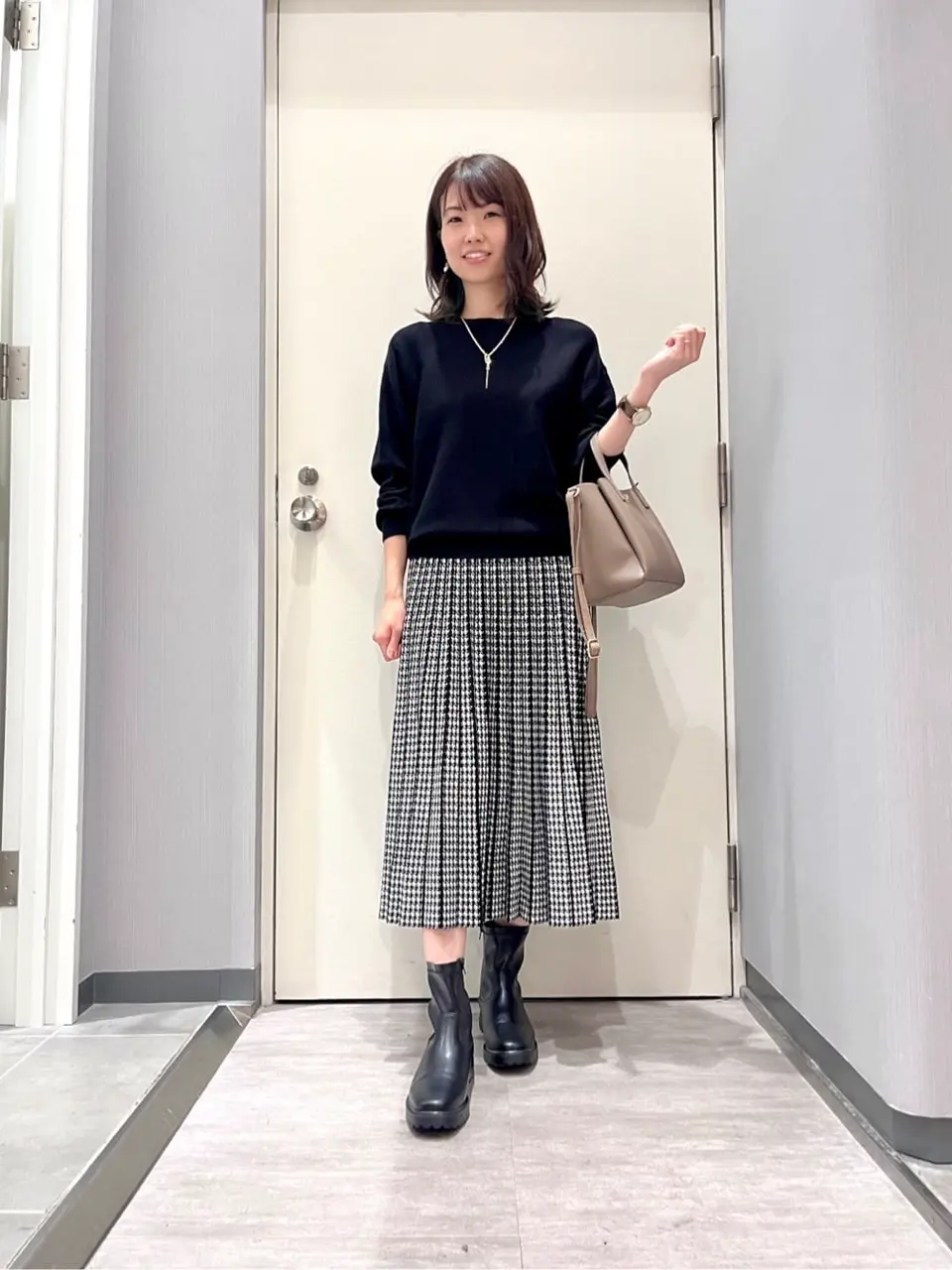 ANY 金井 コーディネート画像