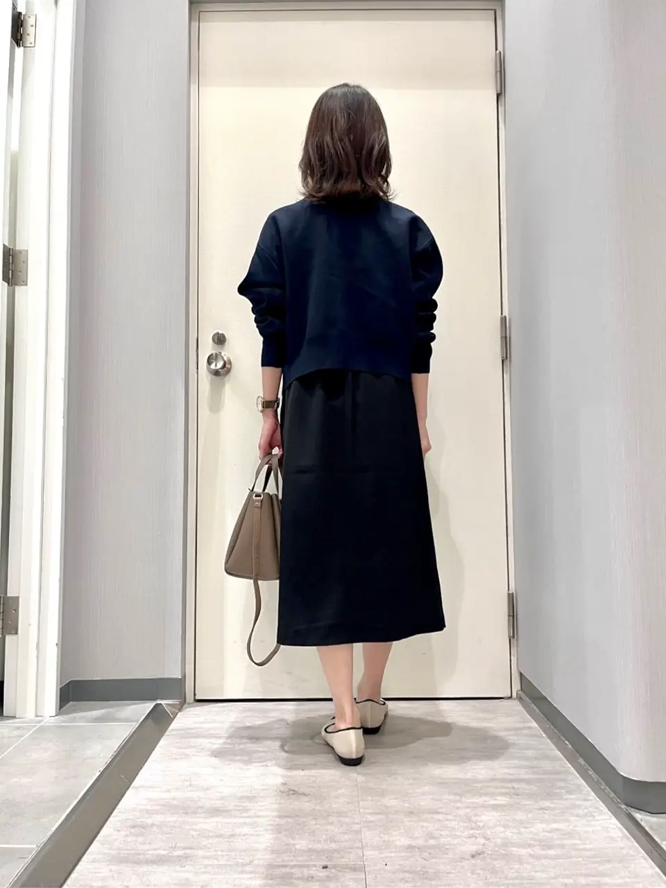 ANY 金井 コーディネート画像