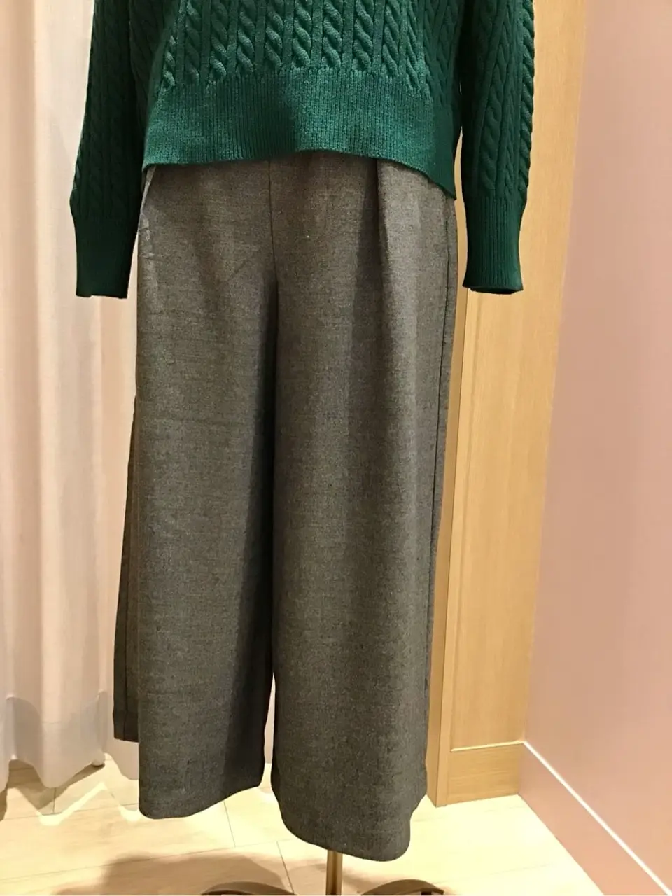 ANY 浅岡 コーディネート画像