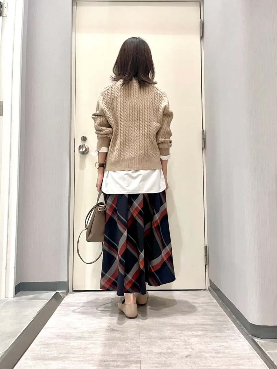 ANY 金井 コーディネート画像