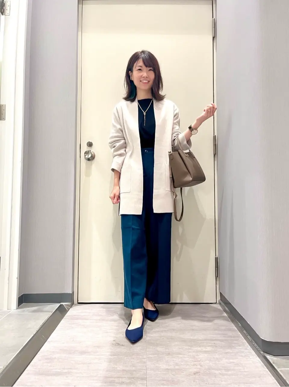 ANY 金井 コーディネート画像