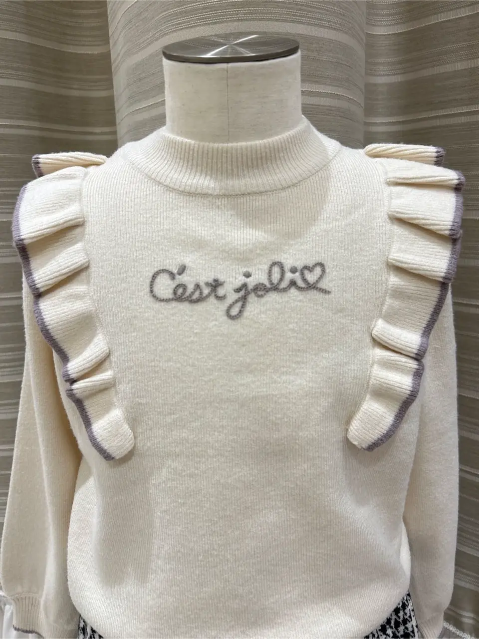 ANY 岡田 コーディネート画像