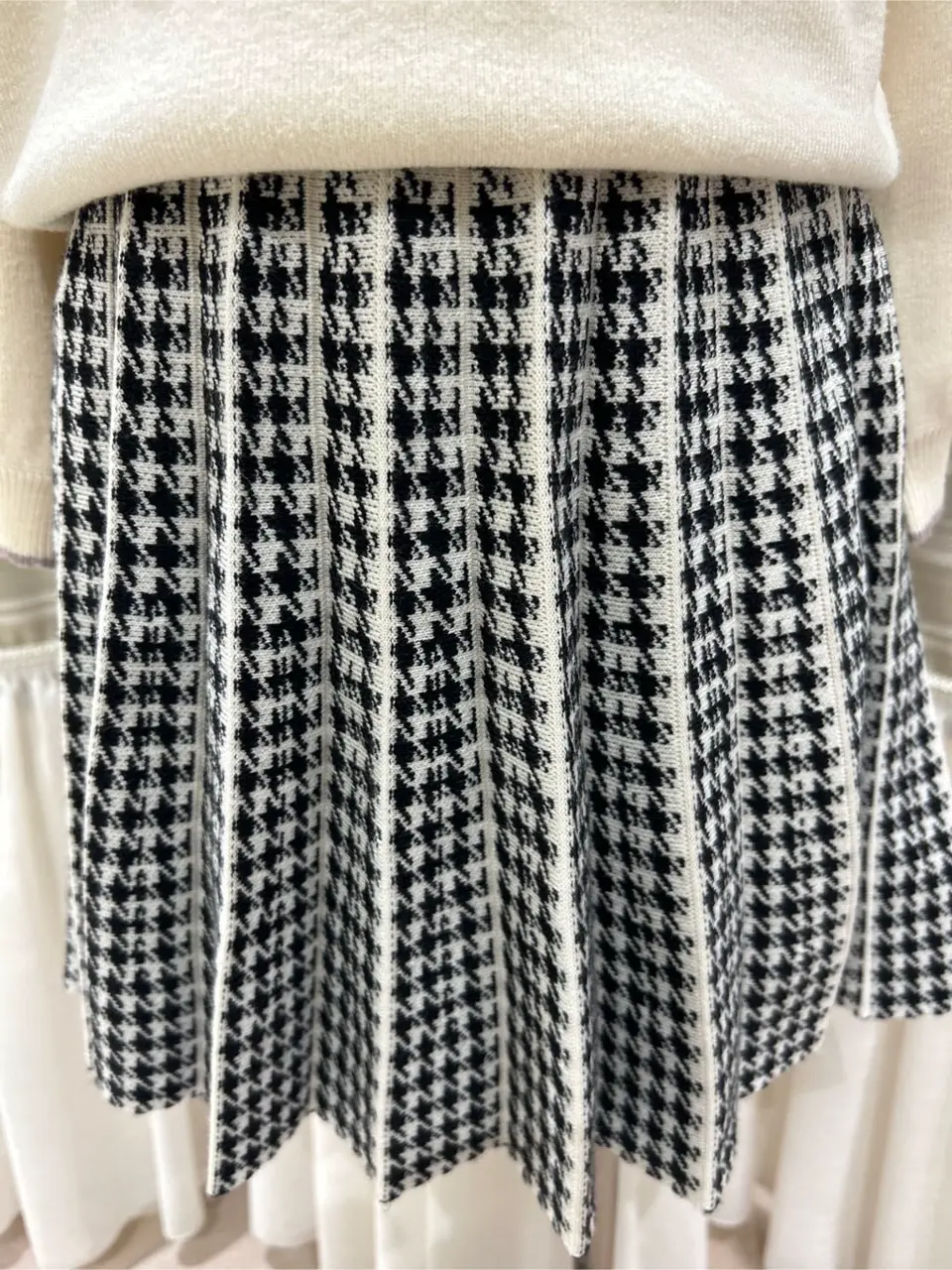 ANY 岡田 コーディネート画像