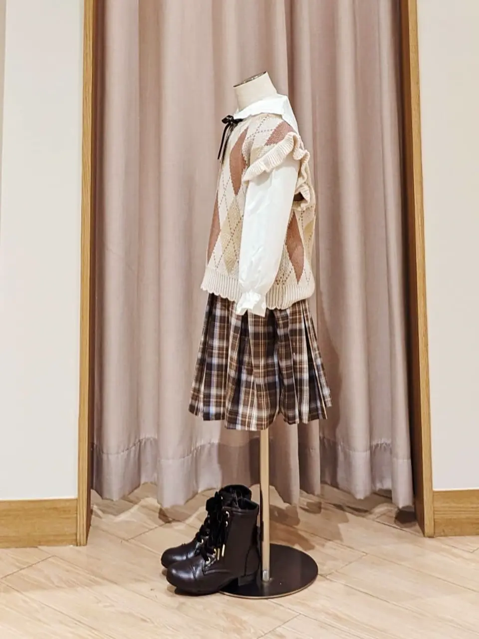 ANY 奥原 コーディネート画像