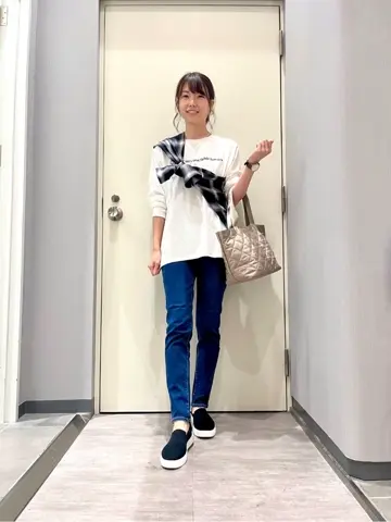 ANY 金井 コーディネート画像