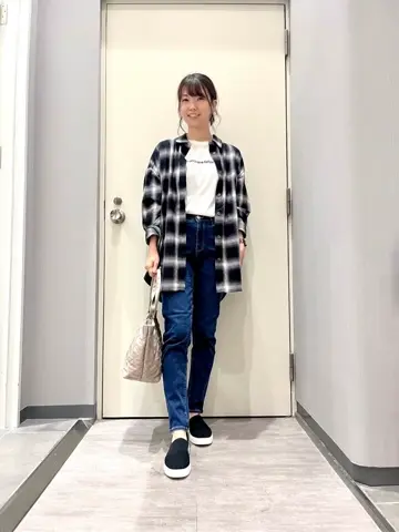 ANY 金井 コーディネート画像