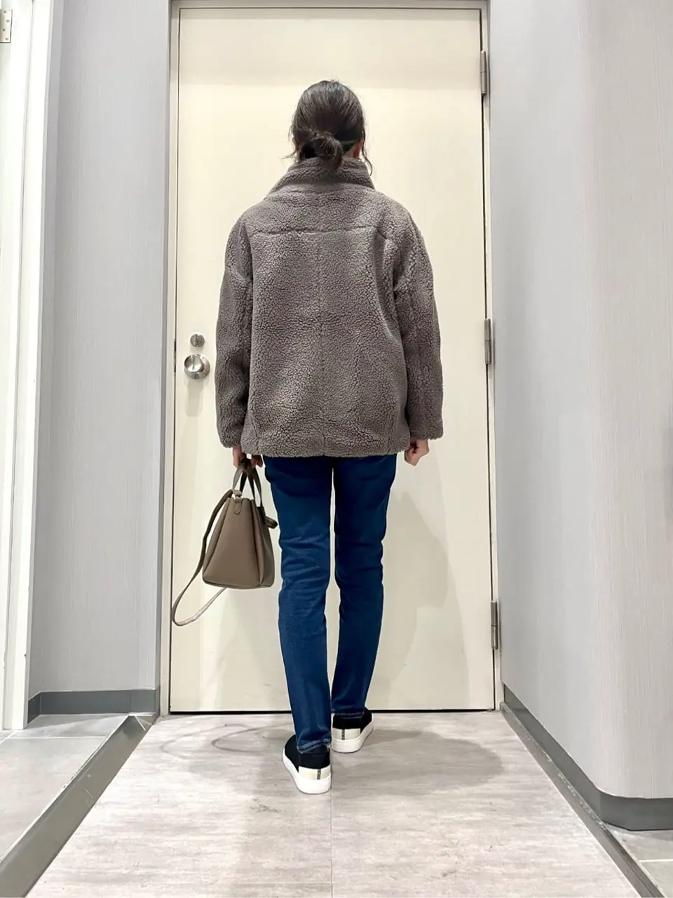 ANY 金井 コーディネート画像