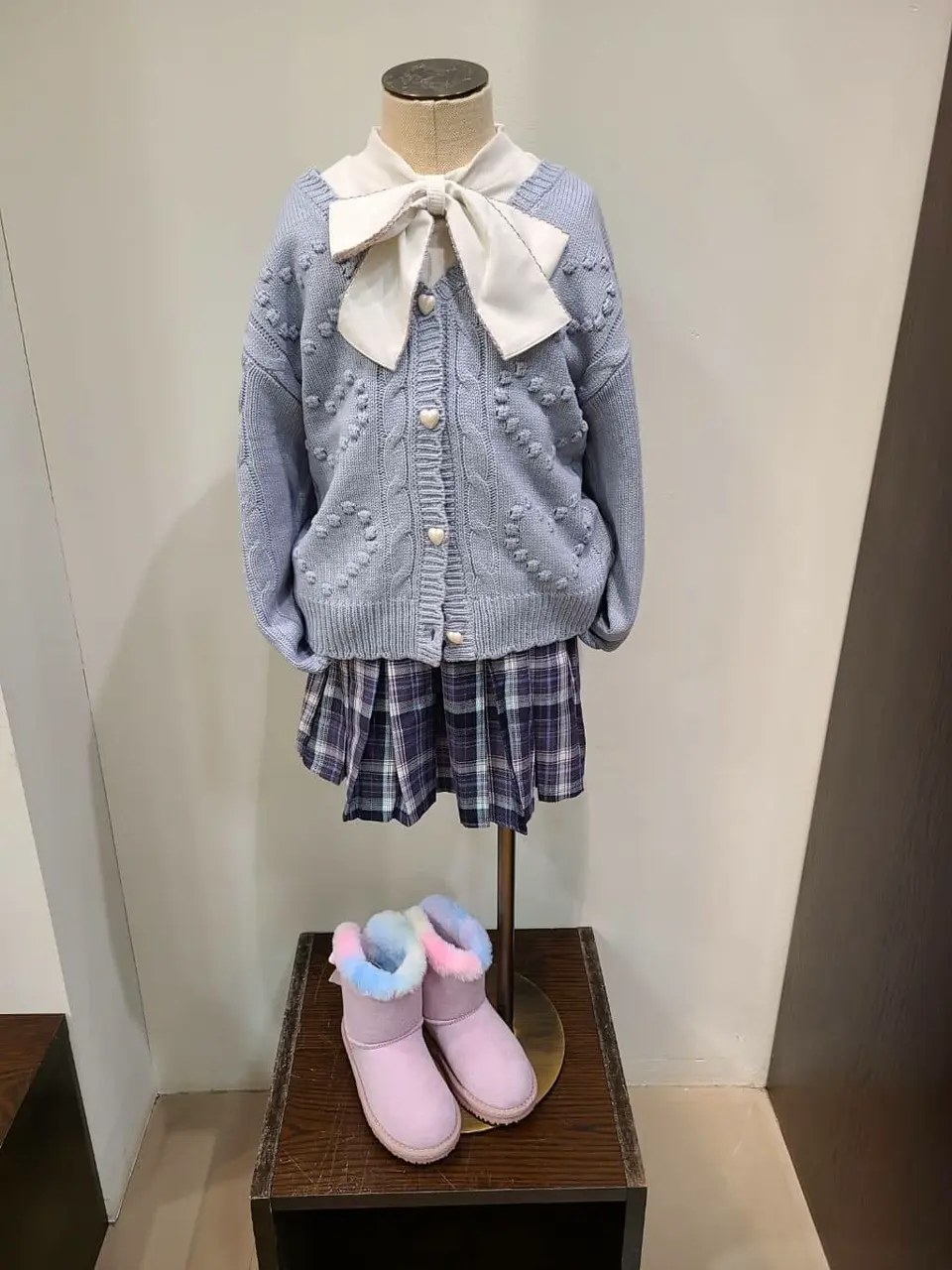 ANY 佐々木 コーディネート画像