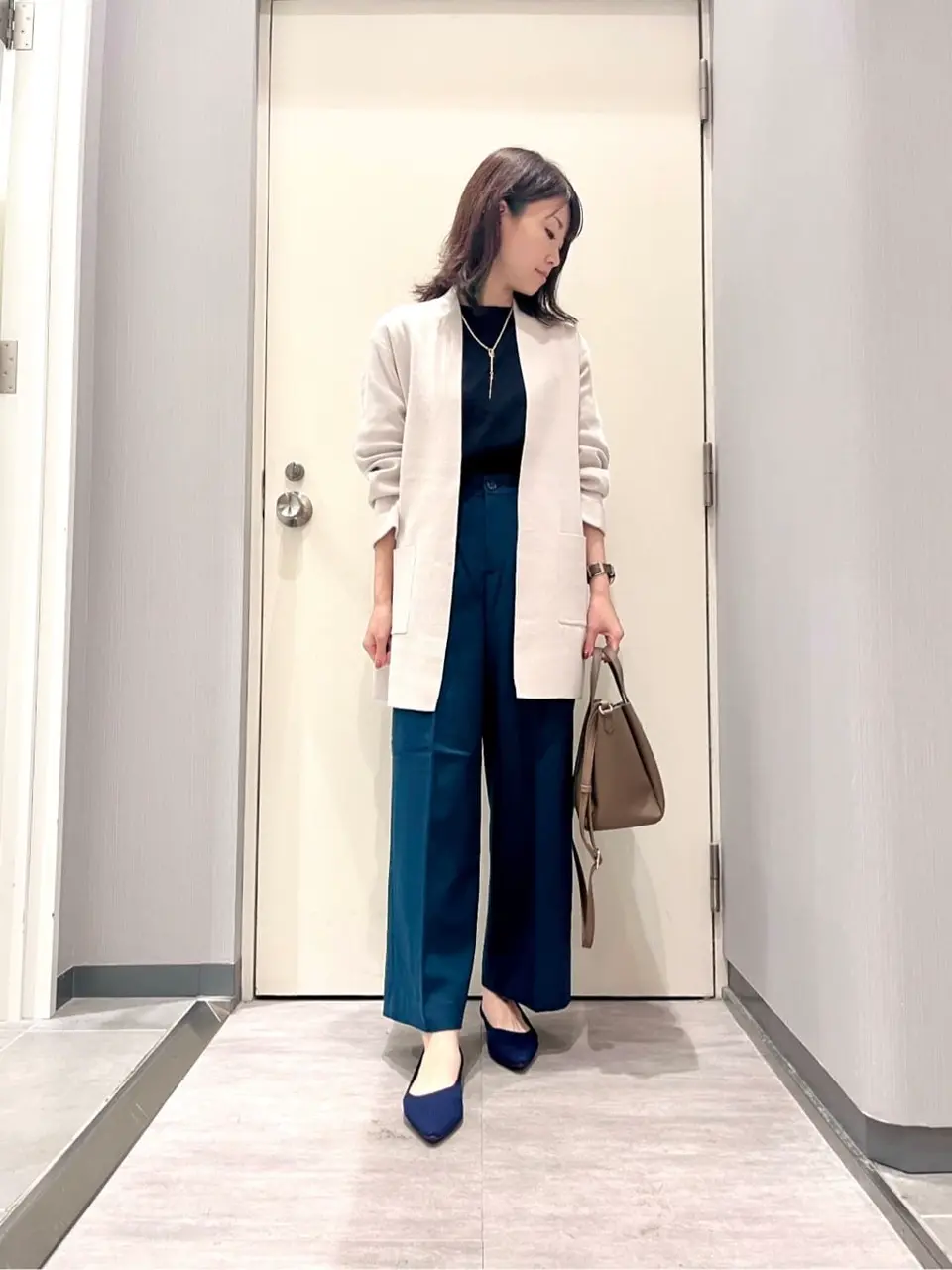 ANY 金井 コーディネート画像