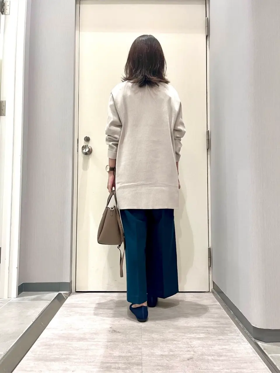 ANY 金井 コーディネート画像