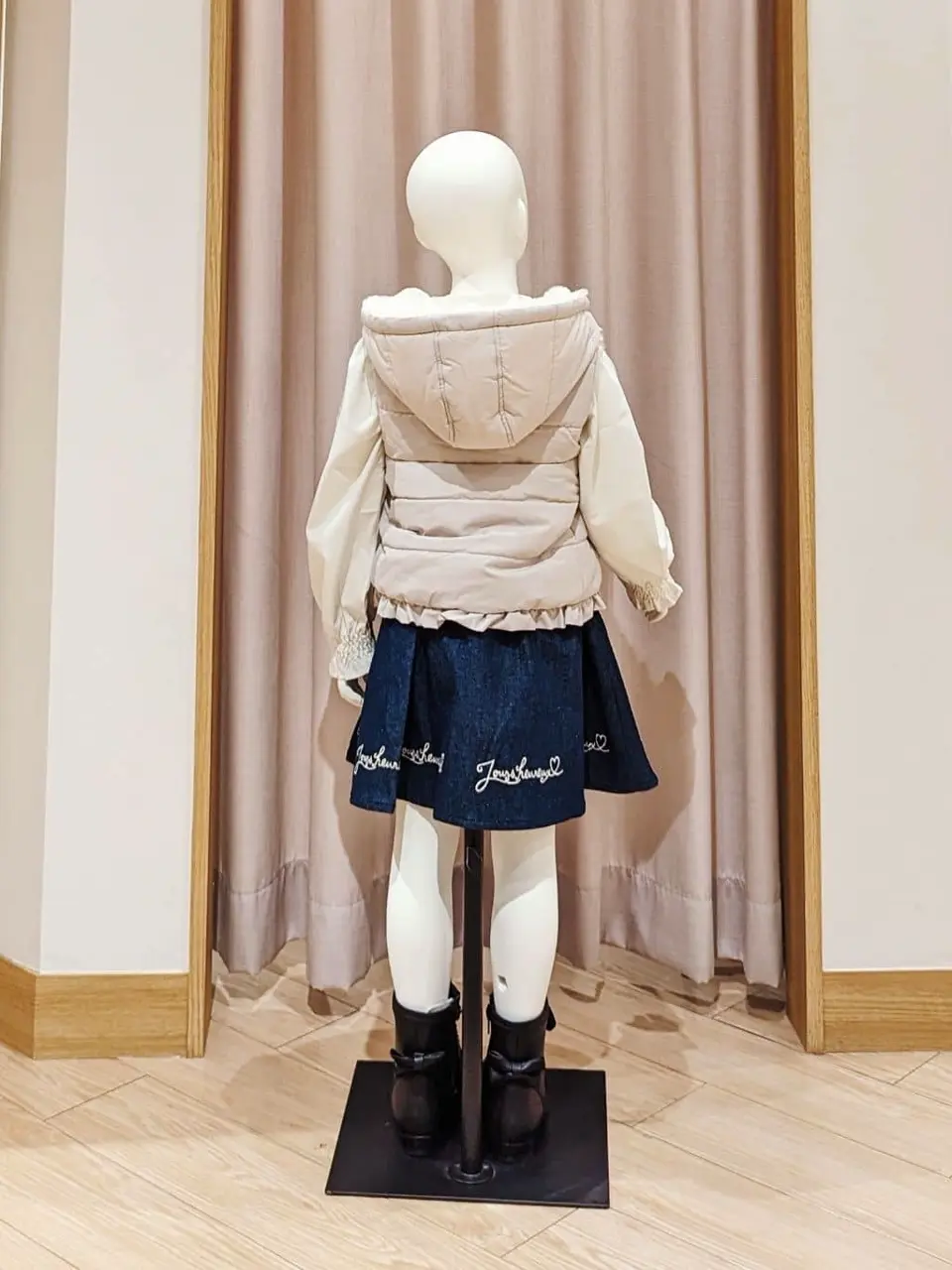 ANY 奥原 コーディネート画像