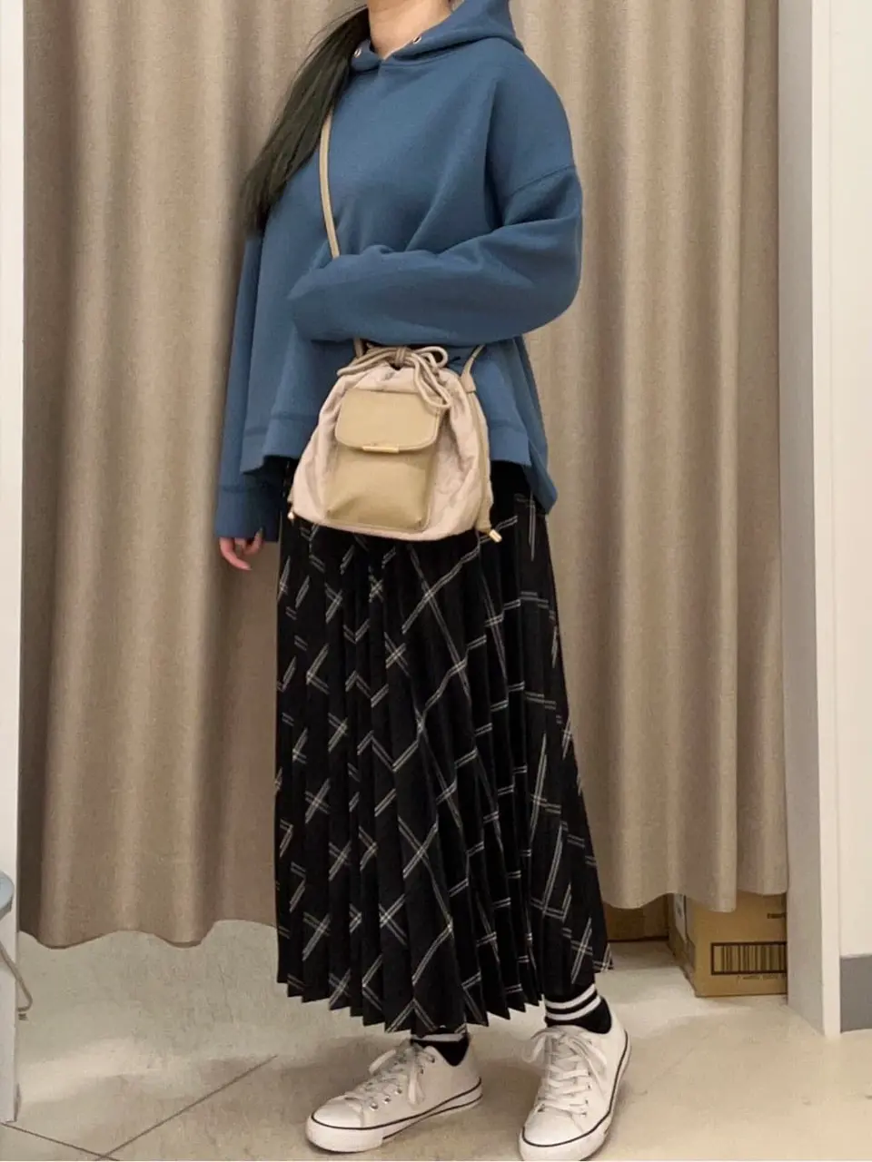 ANY カモガワ コーディネート画像