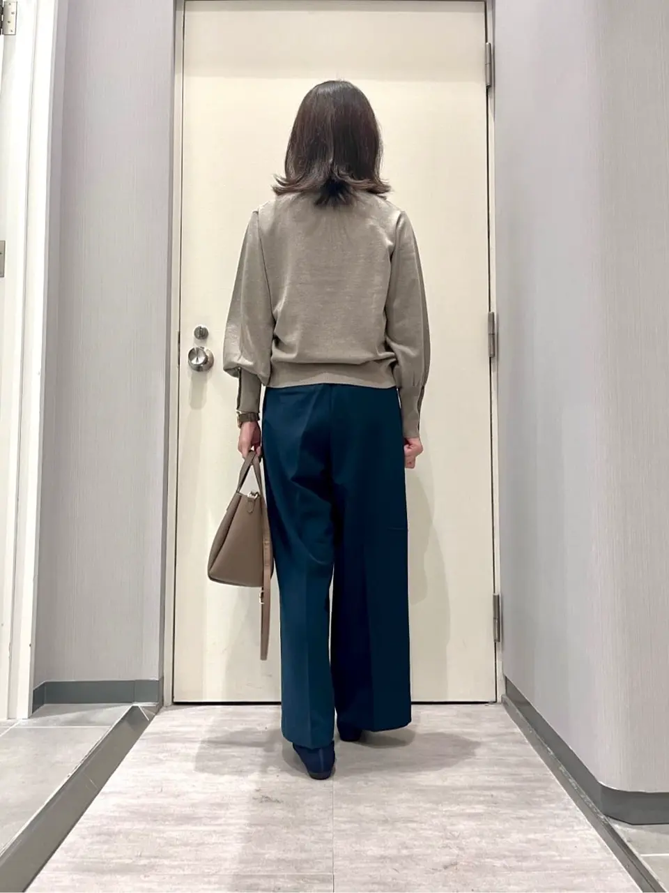 ANY 金井 コーディネート画像