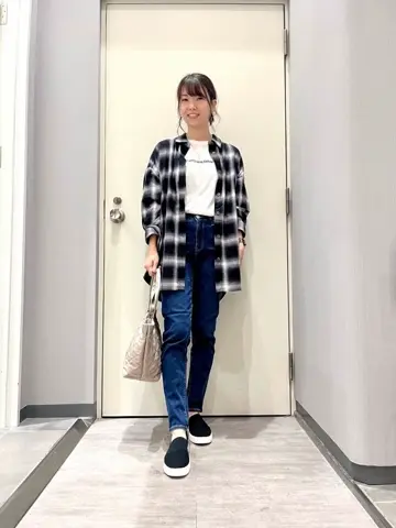 ANY 金井 コーディネート画像