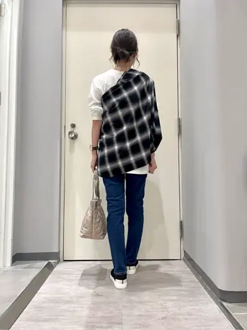 ANY 金井 コーディネート画像