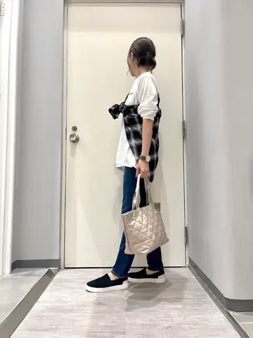 ANY 金井 コーディネート画像