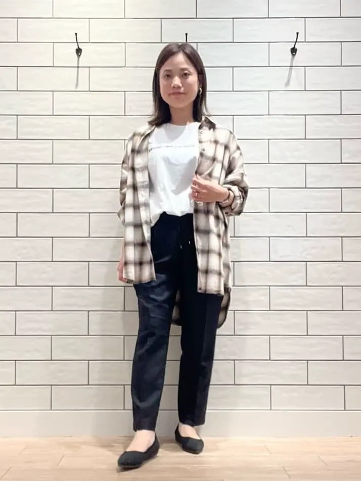  スタッフ コーディネート画像