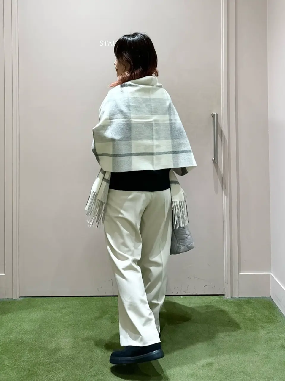 ANY フジコ コーディネート画像