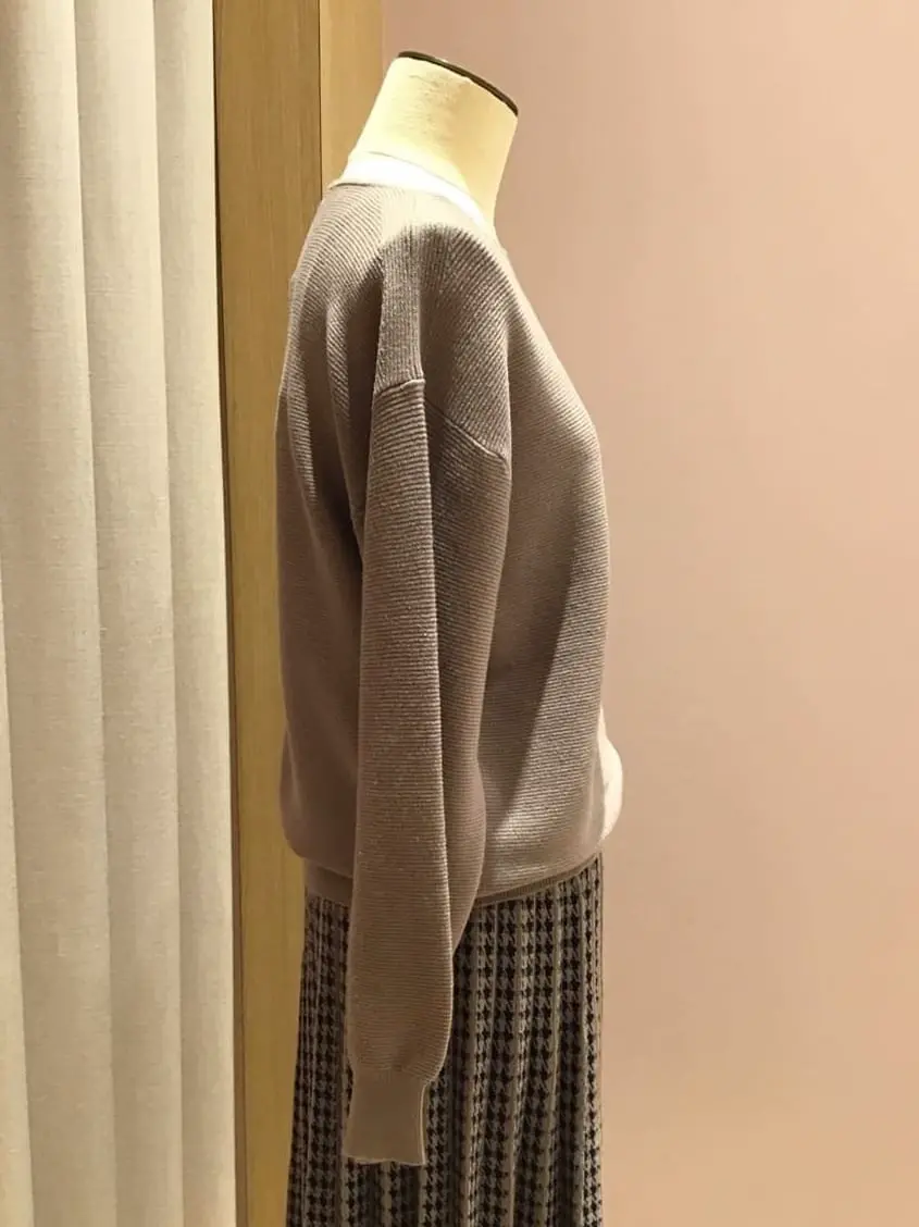 ANY 本吉 コーディネート画像