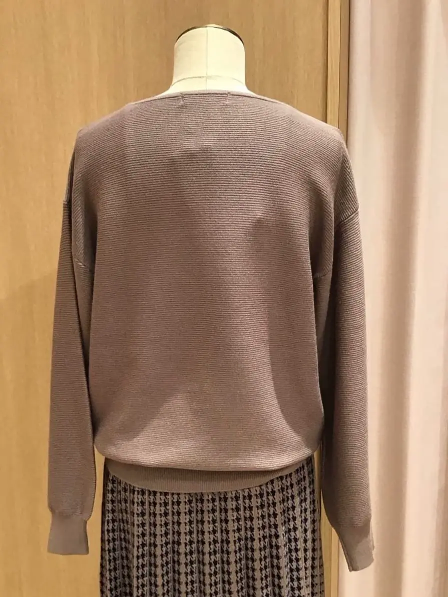 ANY 本吉 コーディネート画像