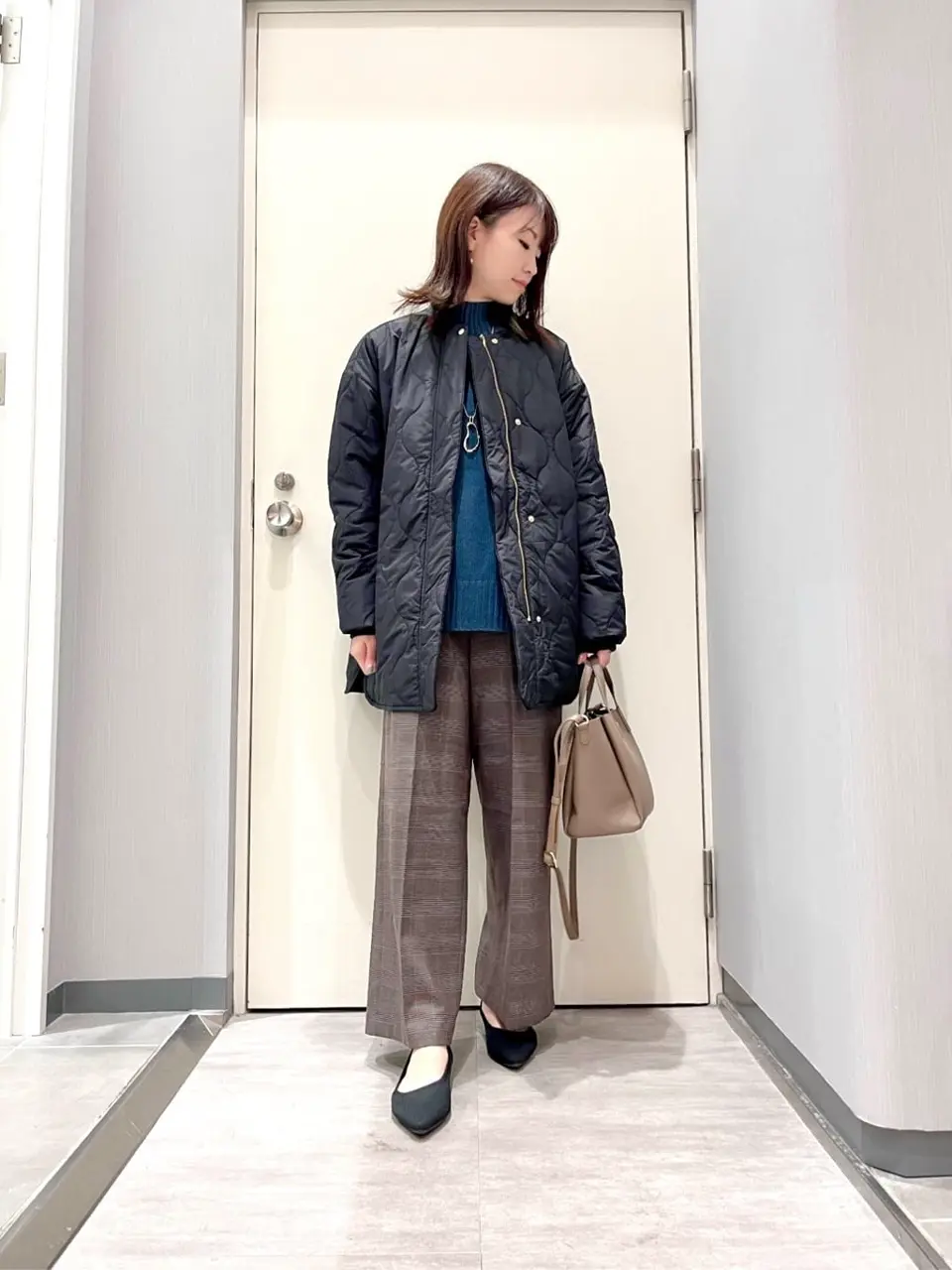 ANY 金井 コーディネート画像