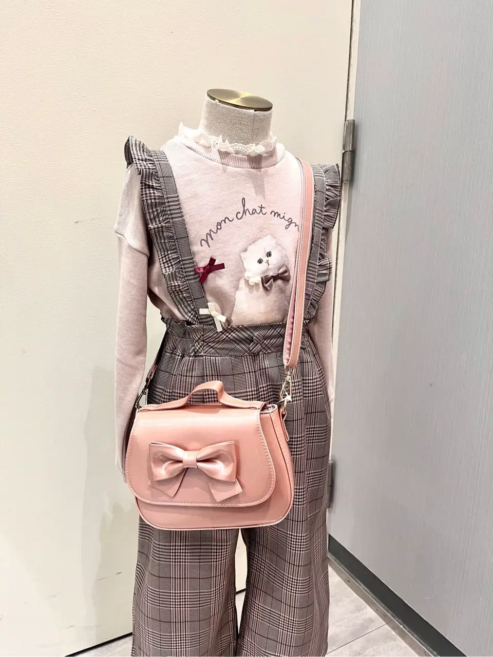 ANY 金井 コーディネート画像