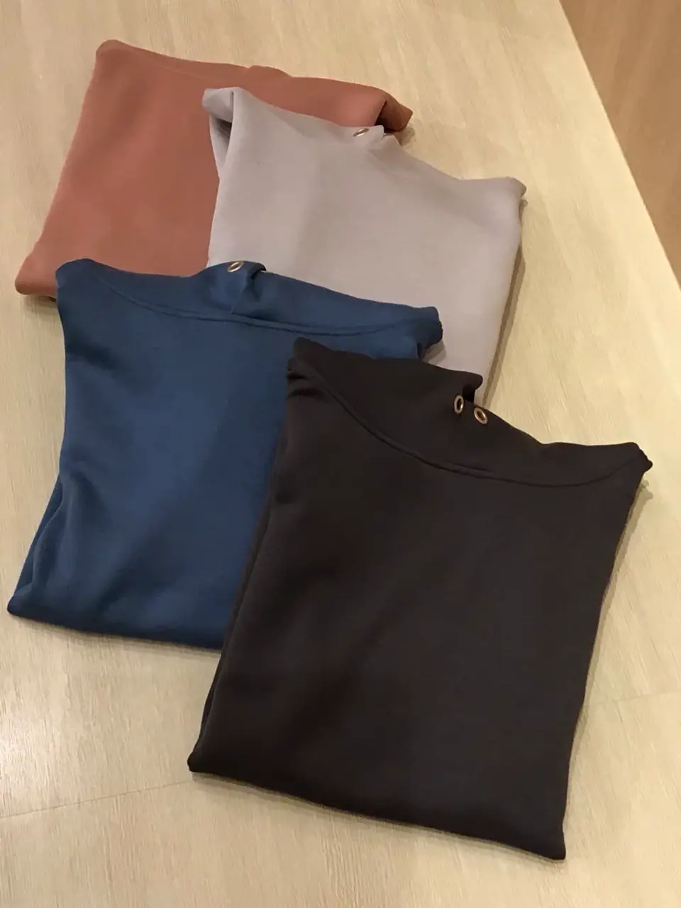 ANY 本吉 コーディネート画像