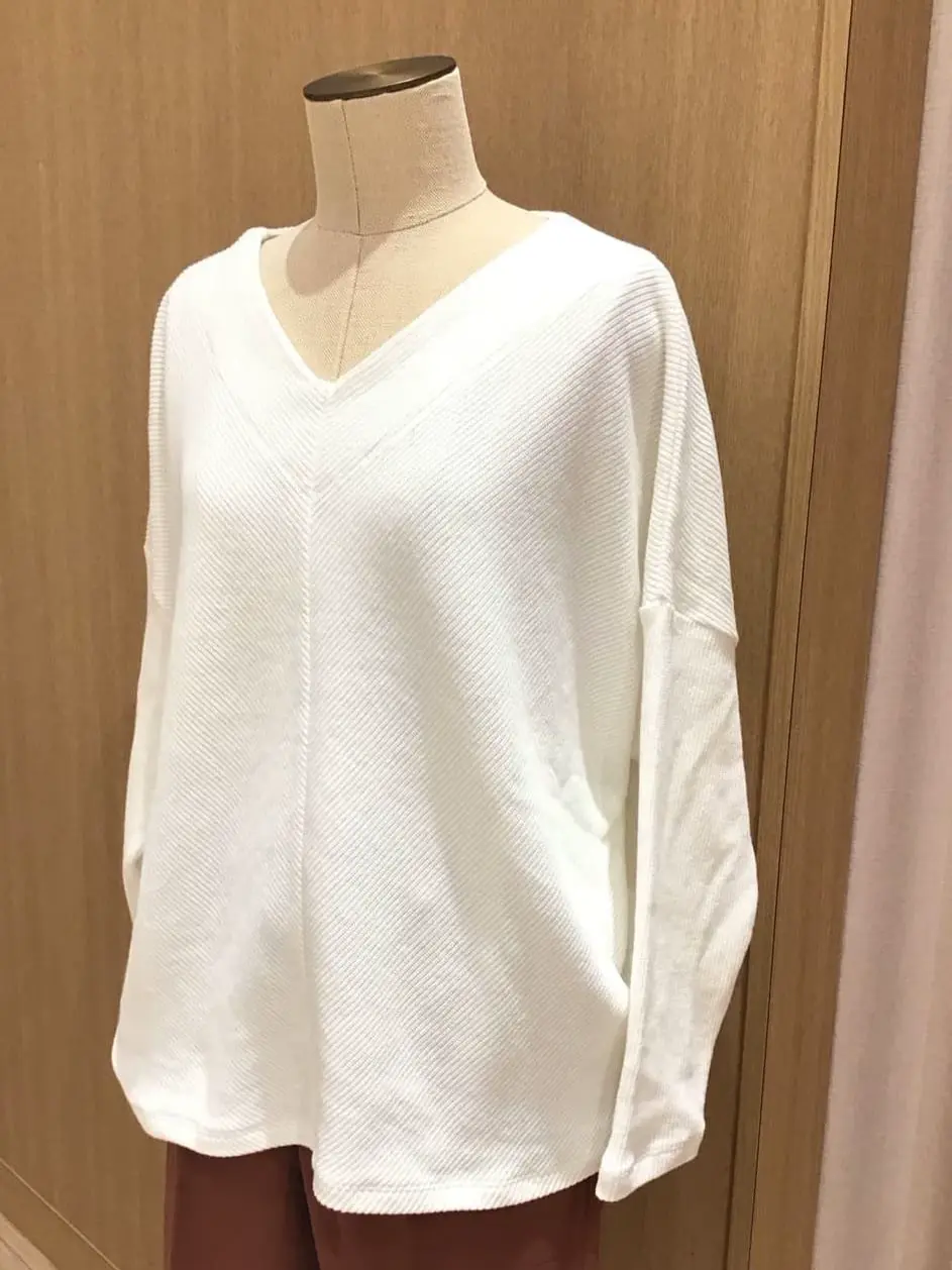 ANY 本吉 コーディネート画像