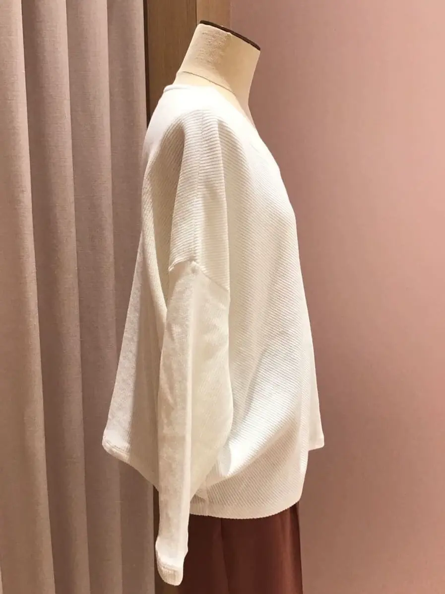 ANY 本吉 コーディネート画像