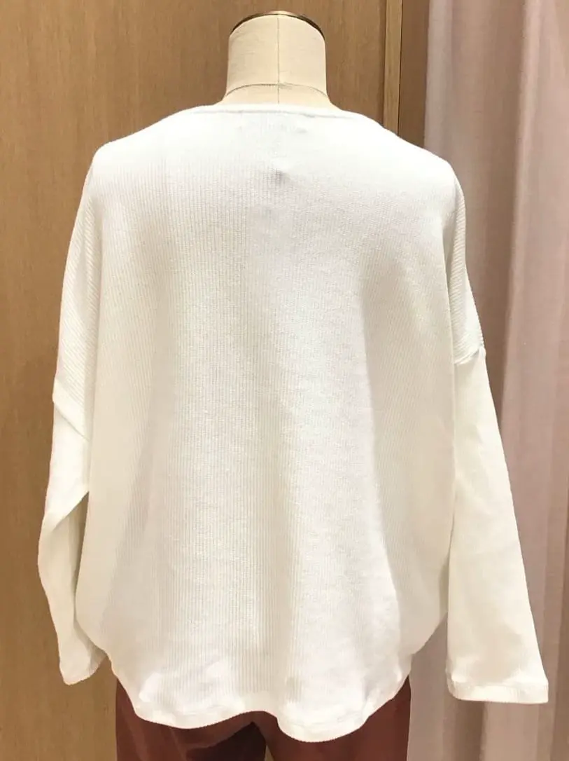 ANY 本吉 コーディネート画像