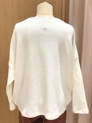 ANY 本吉 コーディネート画像