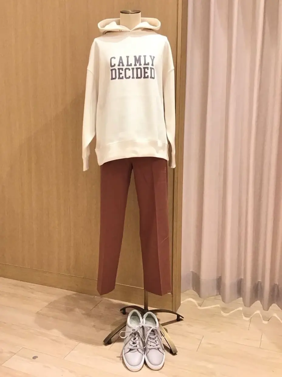 ANY 本吉 コーディネート画像