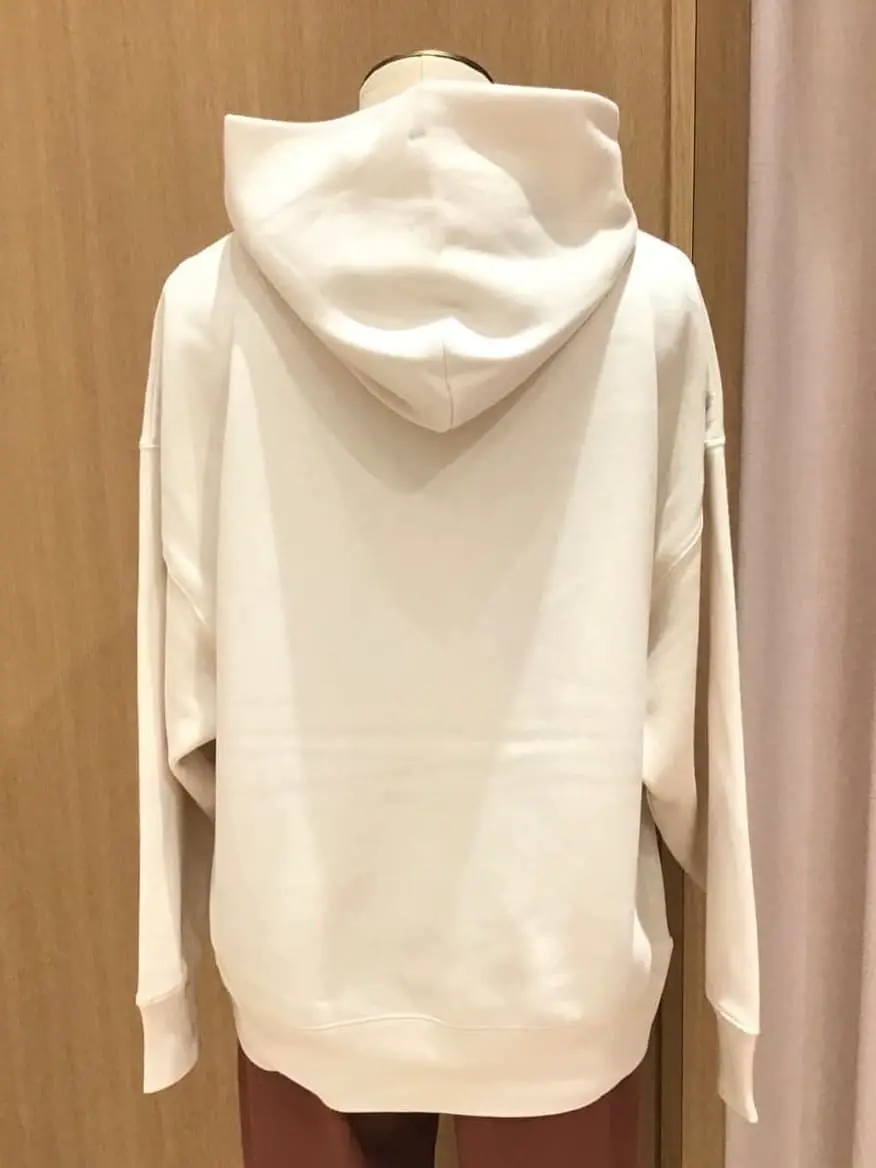 ANY 本吉 コーディネート画像