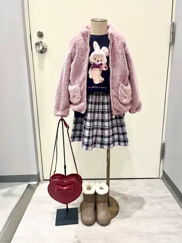 ANY 金井 コーディネート画像