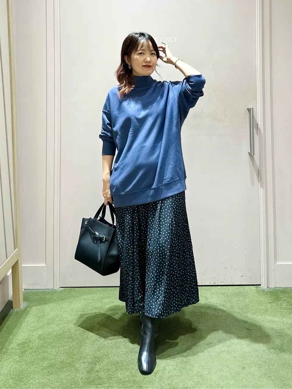 ANY フジコ コーディネート画像