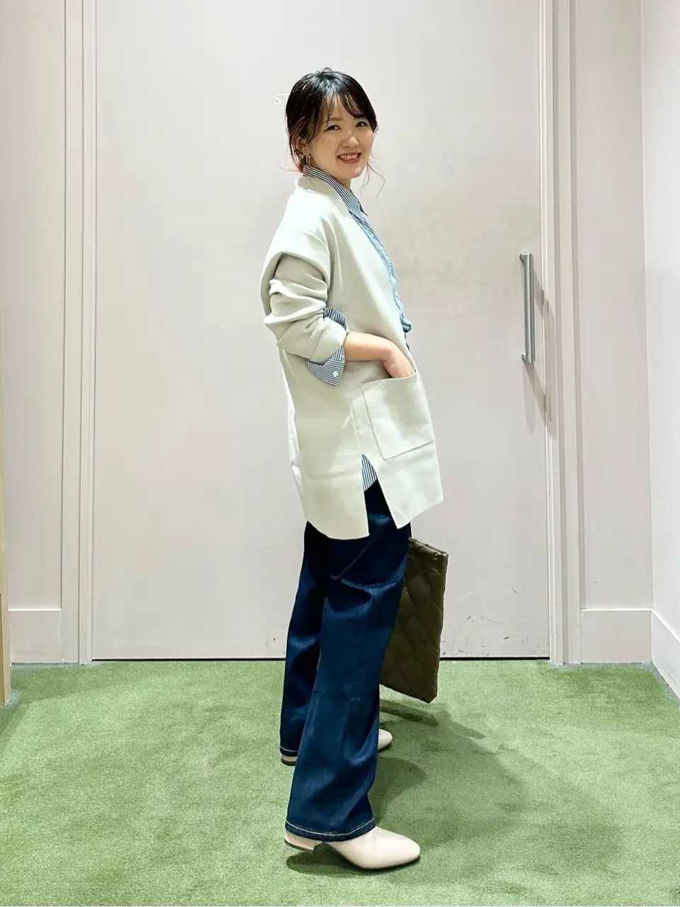 ANY フジコ コーディネート画像