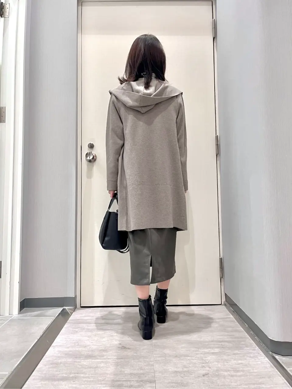 ANY 金井 コーディネート画像