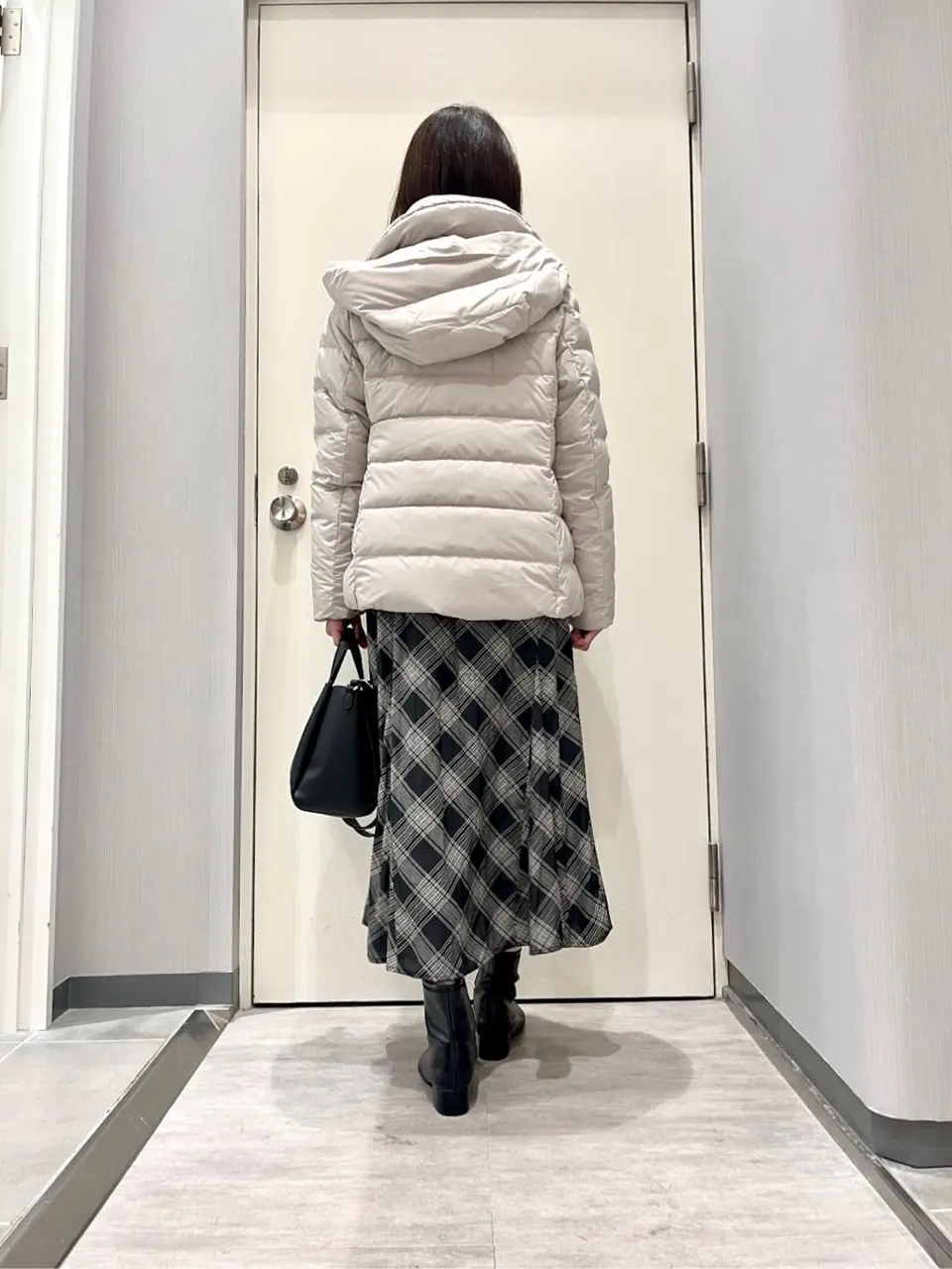 ANY 金井 コーディネート画像