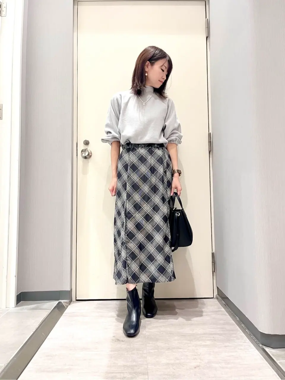 ANY 金井 コーディネート画像